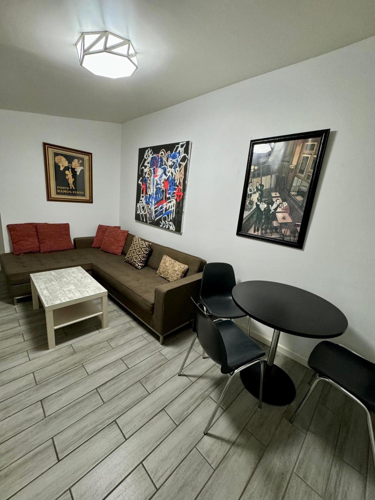One Bedroom Apartment With Hot Tub 2 Blocks To Magazine Street Nova Orleães Exterior foto